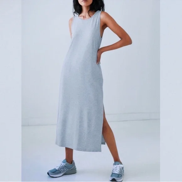 Aritzia The Group Babaton Evelina Maxi Dress Light Heather Gray Size Small - Picture 1 of 6